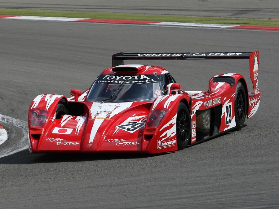  Toyota TS020 GT-One Race Version 1998 года  (фото 7 из 23)